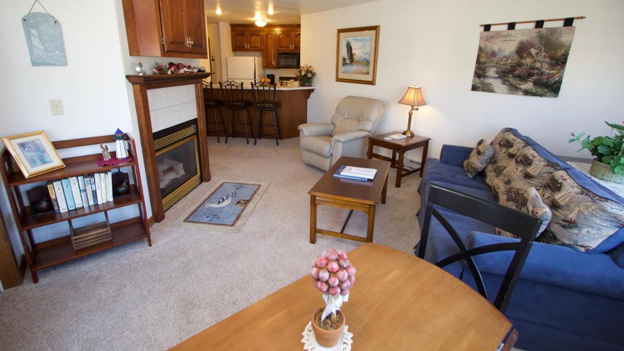 Baileys Harbor Yacht Club Resort 外观 照片